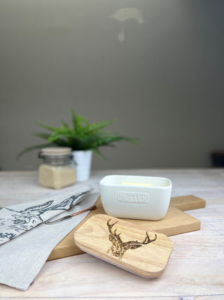 Butter dish with etched oak cover